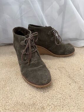 Toms Olive Suede Lace-Up Wedge Booties